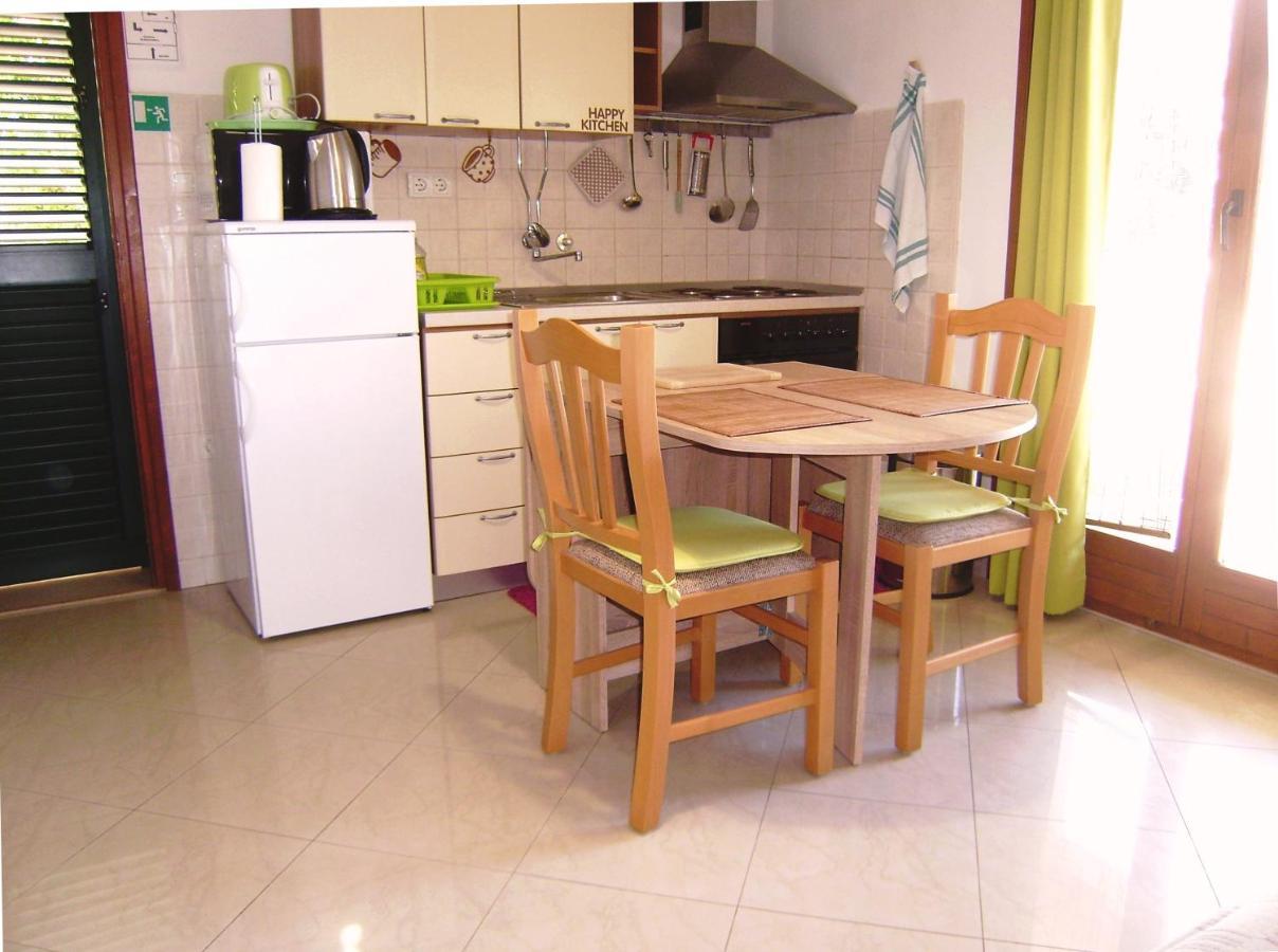 Apartments Iris Korčula Extérieur photo